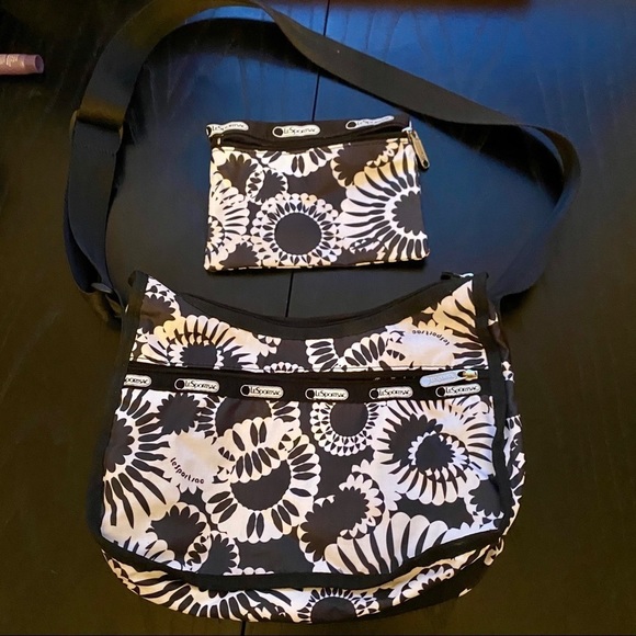 Lesportsac Bold Circular Print Messenger Bag Set